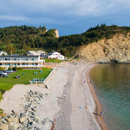 Hotel Les Trois Soeurs Percé Exterior foto